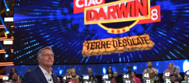 Ciao Darwin 8: anticipazioni puntata 17 maggio 2019 - altrospettacolo.it Ciao Darwin 8: anticipazioni puntata 17 maggio 2019 - altrospettacolo.it