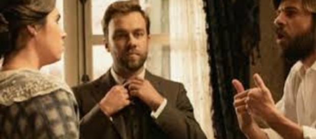 Il Segreto, trame dal 19 al 25 maggio: Fernando scopre di essere stato ingannato da Maria Il Segreto, trame dal 19 al 25 maggio: Fernando scopre di essere stato ingannato da Maria