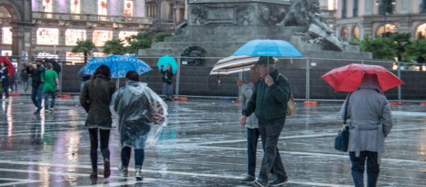 Meteo, ancora maltempo sull’Italia: temporali, grandine e nubifragi. Meteo, ancora maltempo sull’Italia: temporali, grandine e nubifragi.