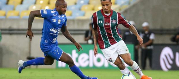 Cruzeiro e Fluminense durante partida no Maracanã (Divulgação/Lucas Merçon/Fluminense FC) Cruzeiro e Fluminense durante partida no Maracanã (Divulgação/Lucas Merçon/Fluminense FC)