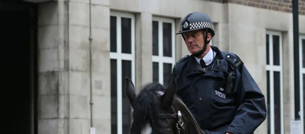 Secrets of Scotland Yard | PBS Programs | PBS - pbs.org Secrets of Scotland Yard | PBS Programs | PBS - pbs.org