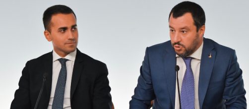 Scontro Di Maio-Salvini, il leader M5S: 'Il Ministro dell'Interno arrogante come Renzi'