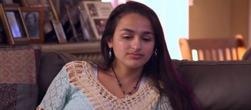 Jazz Jennings looks absolutely all-female and very beautiful - Image credit - TLC | YouTube
