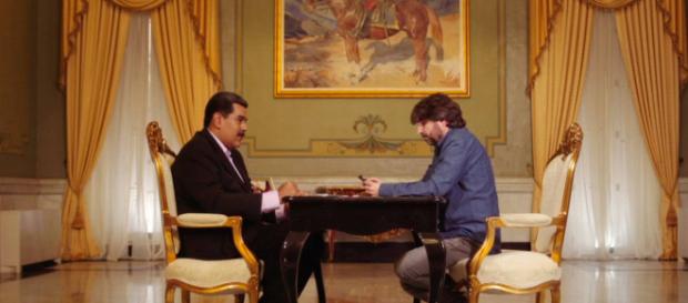 Jordi Évole con Nicolás Maduro en un programa de 'Salvados' del pasado febrero. / ATRESMEDIA Jordi Évole con Nicolás Maduro en un programa de 'Salvados' del pasado febrero. / ATRESMEDIA