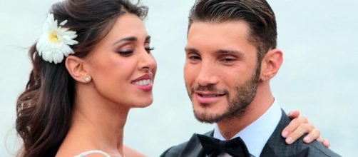 Belen Rodriguez e Stefano De Martino a Ibiza forse per organizzare le nozze bis.