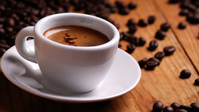 Il caff&egrave; non aumenta la rigidit&agrave; delle arterie anche se consumato in maniera eccessiva. (Canva)