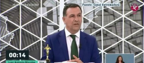 Morales, en el debate electoral de la cadena pública regional. / Canal Extremadura