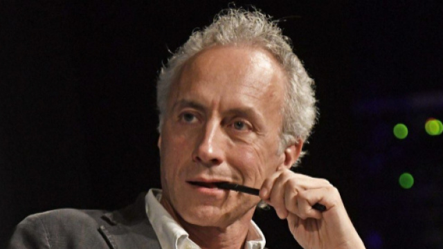 Marco Travaglio 'tradito' dai giornalisti del Fatto Quotidiano