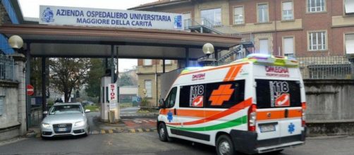 Novara, morte del bimbo di due anni: l'autopsia esclude che sia caduto dal letto | repubblica.it