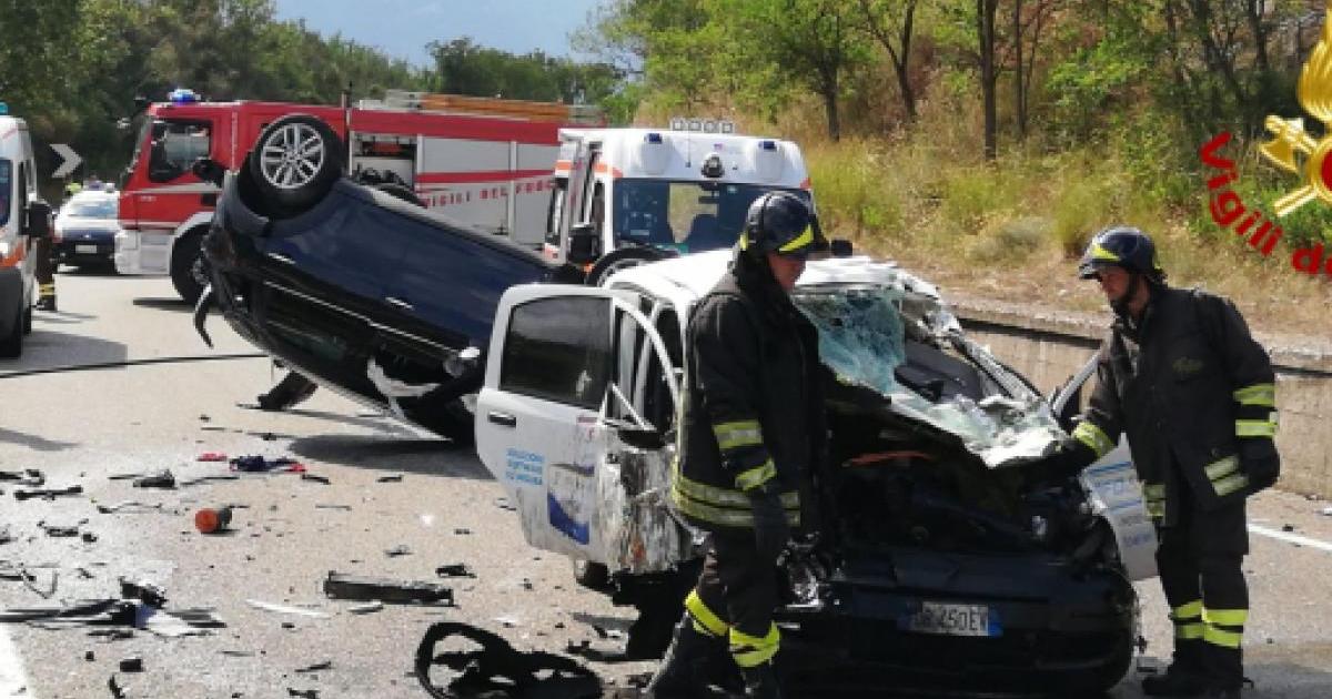 Tragico Incidente In Calabria, 29enne Muore Mentre Va A Fare Lo Scrutatore