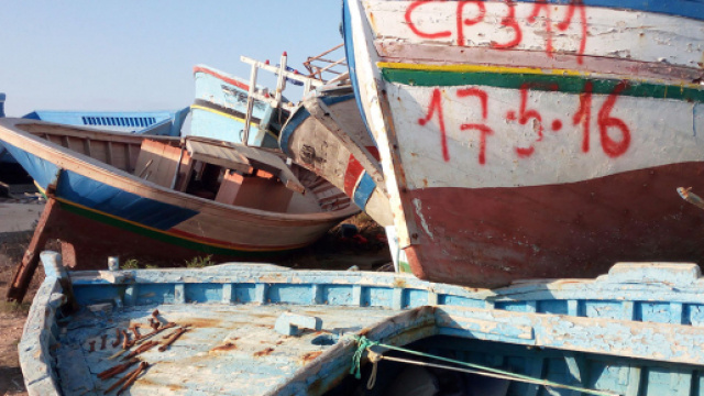 barche abbandonate a lampedusa