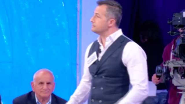 Uomini e Donne, Riccardo: 'Ida sto bene con te, ma non ti amo'