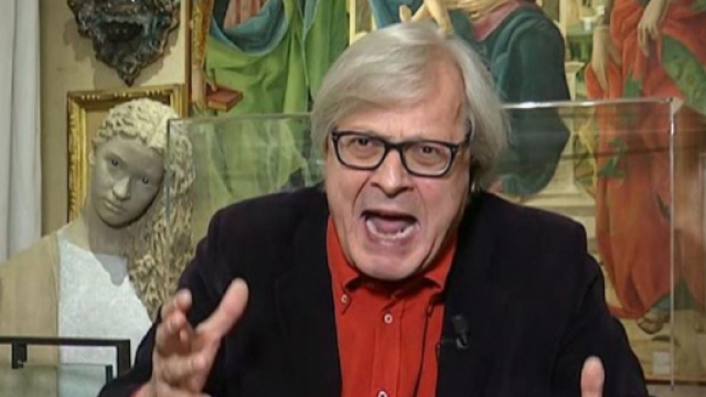 Vittorio Sgarbi all'attacco del M5S