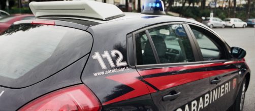 Brindisi, 27enne prende a morsi la madre: finisce in comunità