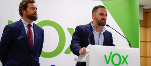 VOX pedirá a PP y Ciudadanos entrar en gobiernos autonómicos y ayuntamientos. / pressdigital.es