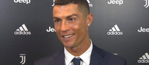 Ronaldo: 'La gente non vede l'ora che fallisca, a Madrid mi chiedono di tornare al Real'