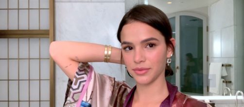 Bruna Marquezine tem investido em campanhas publicitárias (Arquivo Blasting News)