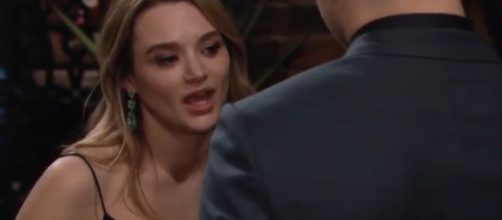 Summer tries to manipulate Kyle on 'Y&R.' - [Y&R / YouTube screencap]