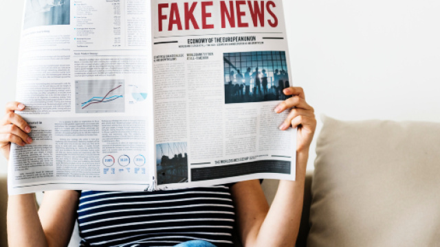 Obsession du "fact-checking" : et si les médias combattaient mal ... - ejo.ch