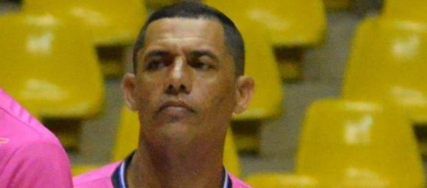 Árbitro tinha 44 anos e era de Jaboticabal. (Divulgação/Maicon Reis/Assessoria Intelli São Carlos) Árbitro tinha 44 anos e era de Jaboticabal. (Divulgação/Maicon Reis/Assessoria Intelli São Carlos)