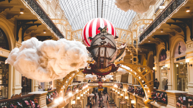 Un temple de la consommation - Photo by Andrey Konstantinov on Unsplash