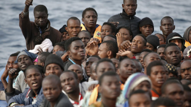 Matteo Salvini contro il pediatra Marcello Lanari: 'Boom di tbc tra gli immigrati'