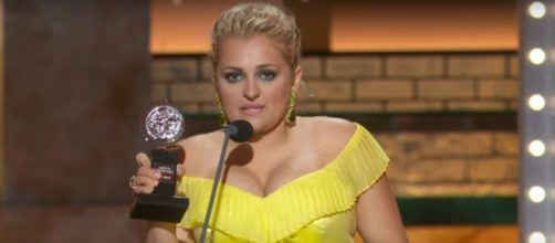 Ali Stroker champions inclusion for those with disability at the 2019 Tony Awards. [Image source: CBS-YouTube]