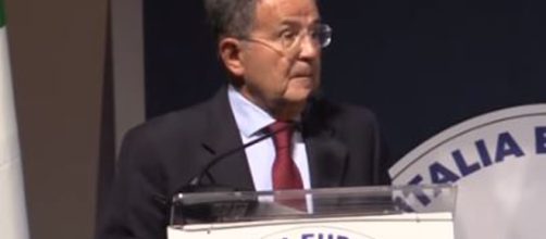 Romano Prodi protagonista della manifestazione 'La Repubblica delle Idee' si sofferma su vari aspetti.