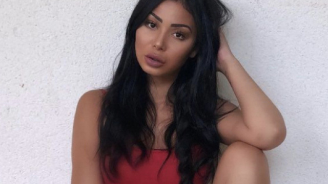 Maeva et sa première fois atypique