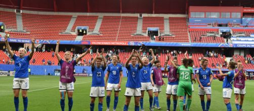 Le azzurre esultano in seguito alla vittoria contro l'Australia (via Twitter).