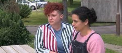 Lucy Jane Parkinson e Rebecca Banatvala, le due vittime dell'attacco omofobo a Southampton