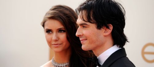 Nina Dobrev e Ian Somerhalder se conheceram nos bastidores de 'The Vampire Diaries'. (Arquivo Blasting News)