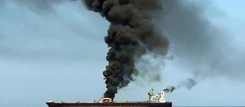 Un nuevo ataque a dos petroleros en el golfo de Omán dispara las alarmas