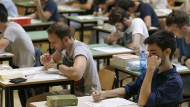 Maturit&agrave; 2019, vietati shorts e cellulari