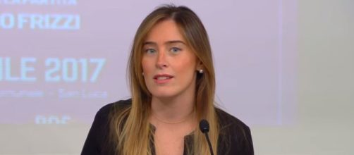 Maria Elena Boschi ancora dura nei confronti del governo