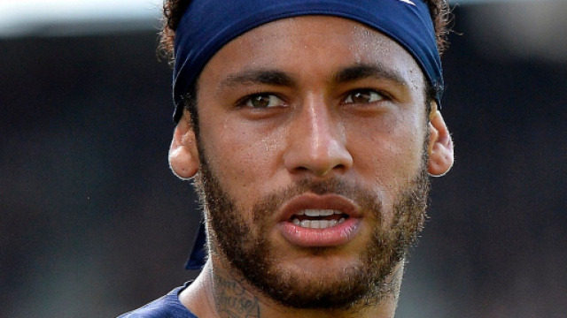 Mercato PSG : Manchester City serait 'très tenté' par Neymar