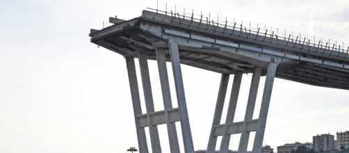 Genova, demolizione Ponte Morandi: un'impresa vicina alla camorra: due arresti