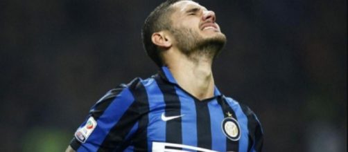 Inter: Conte dovrebbe parlare con Icardi per convincerlo a lasciare la squadra.