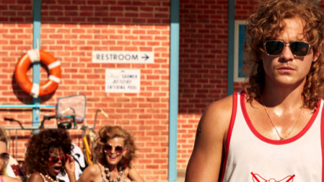 Netflix e H&M: Dacre Montgomery testimonial della linea d'abbigliamento Stranger Things