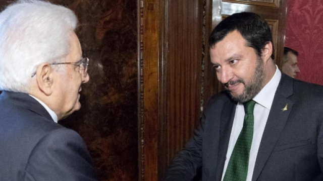 Botta e risposta tra Mattarella e Salvini sui rifugiati