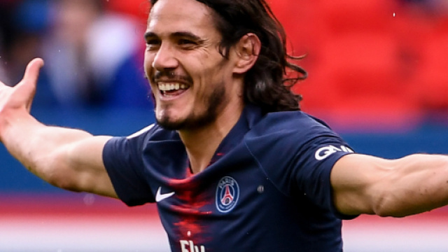 Mercato - PSG : Edinson Cavani a "besoin de décider avec le club