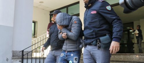 Reggio Calabria: 38 enne minaccia autista e passeggeri con un taglierino, arrestato