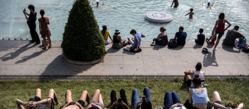 Francia, por primera vez en alerta por ola de calor