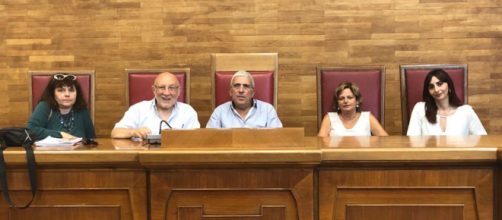 I rappresentanti delle sigle sindacali riuniti al Tribunale di Palermo.
