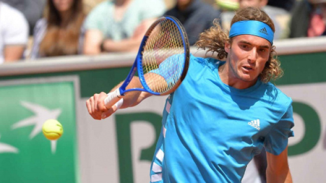 Tsitsipas: 'Posso vincere Wimbledon, Federer? Sar&agrave; sempre il mio giocatore preferito'