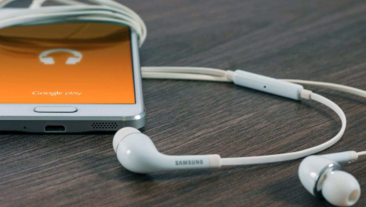 samsung m40 handsfree
