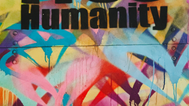 L'id&eacute;al d'une communaut&eacute; des hommes - Photo by Jon Tyson on Unsplash