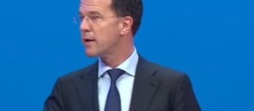 Il premier dell'Olanda Mark Rutte vuole il pugno duro contro l'Italia.