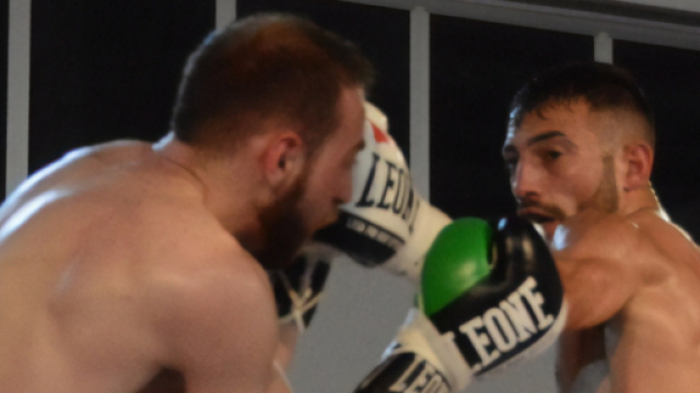 Gabriele Cossu, noto Chapo, in un combattimento boxe - Fonte: La Nuova Sardegna