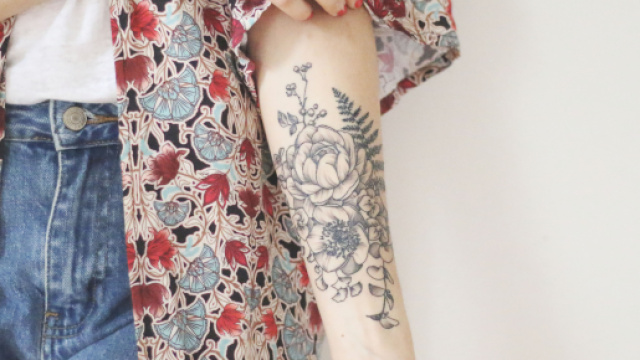 Je suis une fille tatouée. Mon dessin, ma tatoueuse, je vous dis ... - disouininon.com